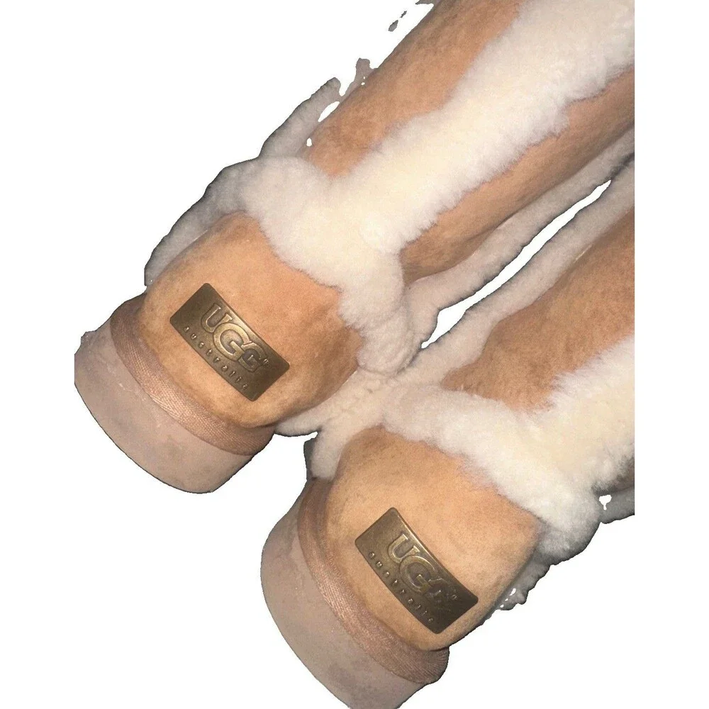 UGG Australia Classic Tall Spill Seam Chestnut Sheepskin Boots Women’s Size 8